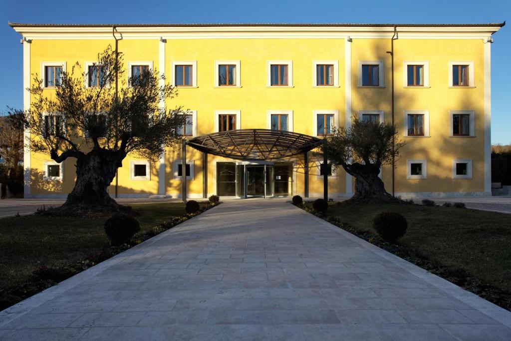 La Dimora del Baco Hotel — LʼAquila