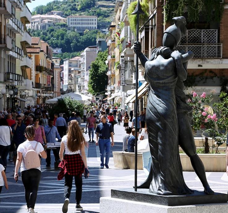 Le Sculture B&B — Cosenza