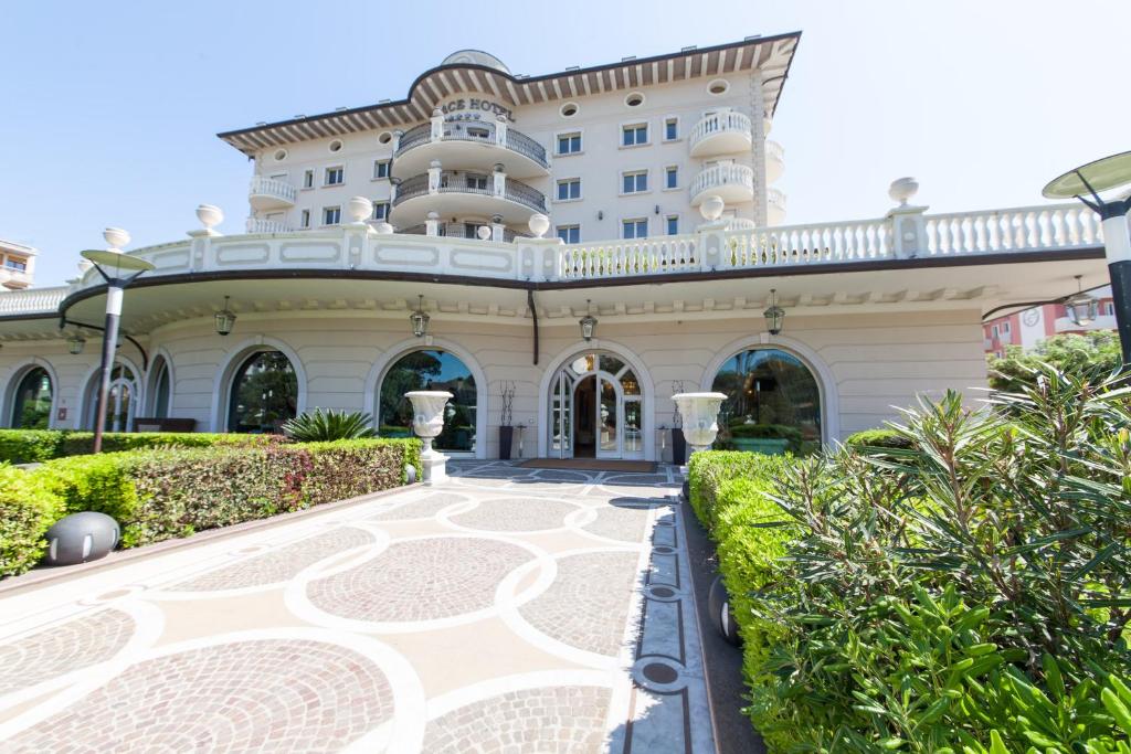 Palace Hotel — Milano Marittima