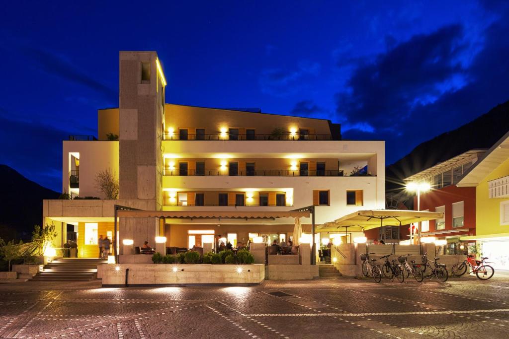 Kleinkunsthotel — Naturno