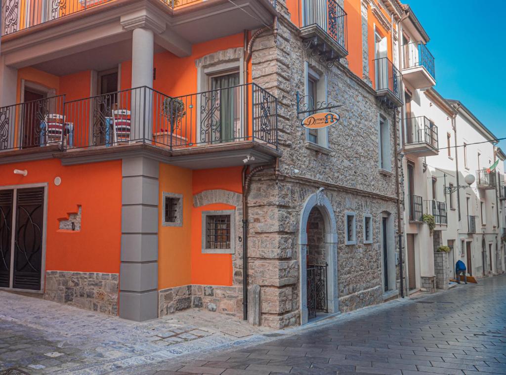 Dimora Del Corso — Rotonda