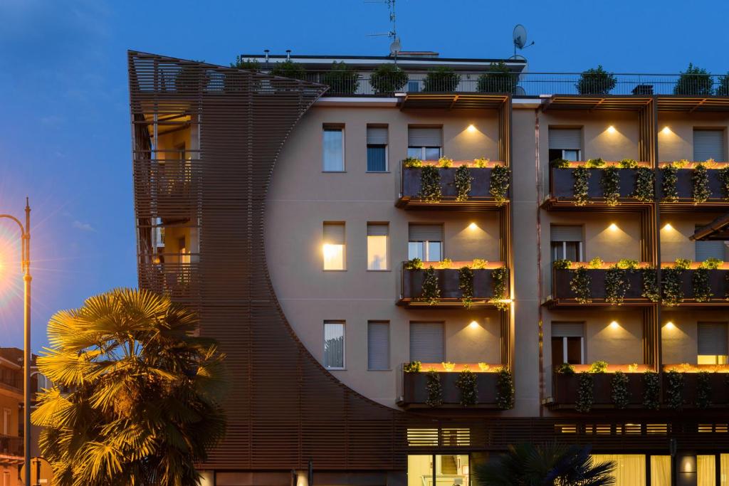 Hotel Meeting — Stresa