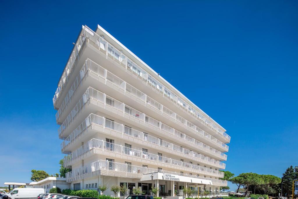 Hotel San Giorgio Resort 4S — Caorle