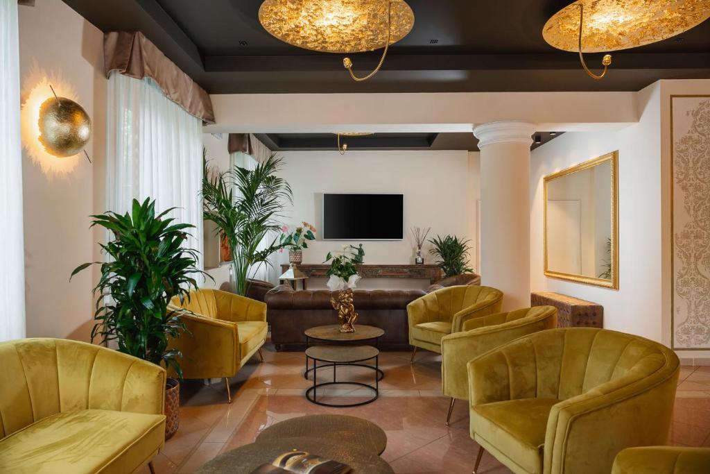 Hotel Mazzanti — Milano Marittima