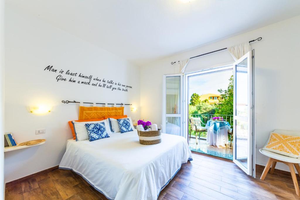 Le Maschere B&B — Santa Teresa di Gallura