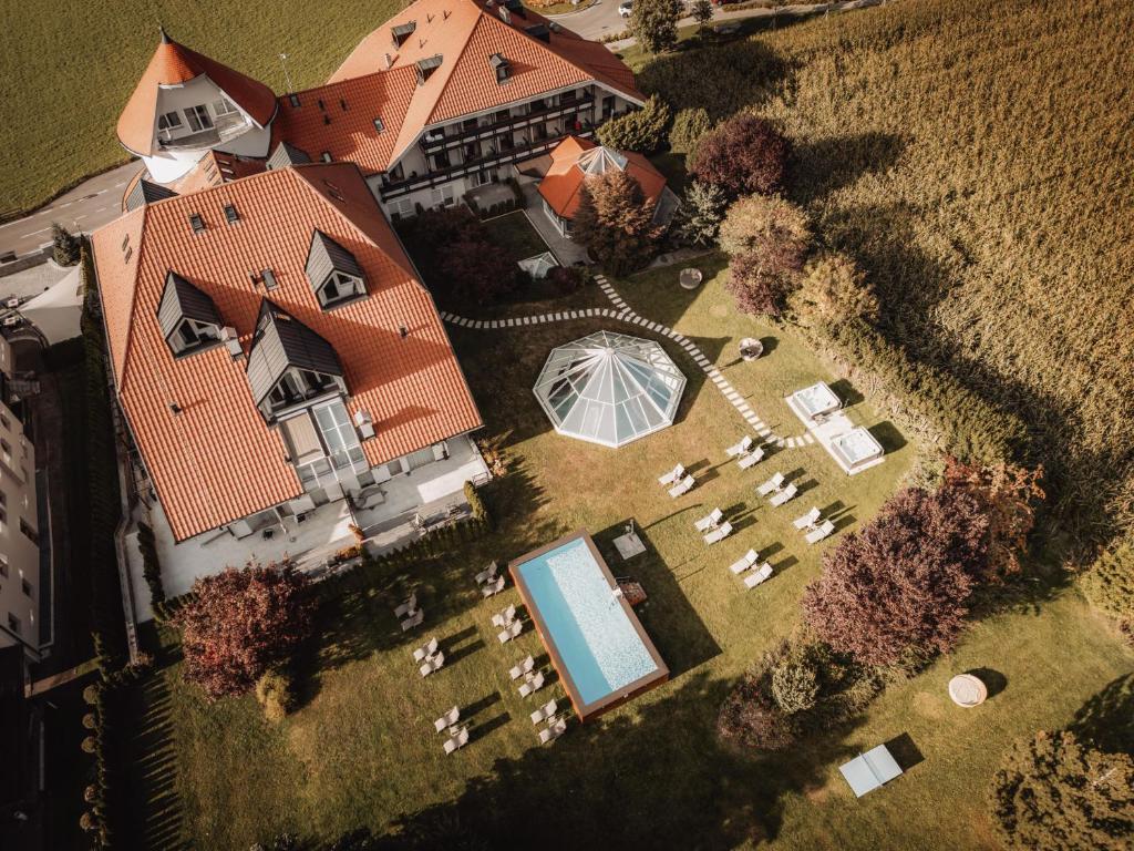 Hotel Montis – Schönblick — Brunico