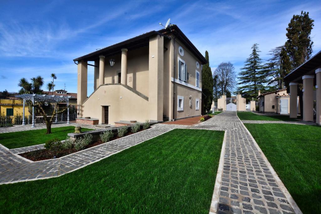 Corte Sospesa Guest House & Spa