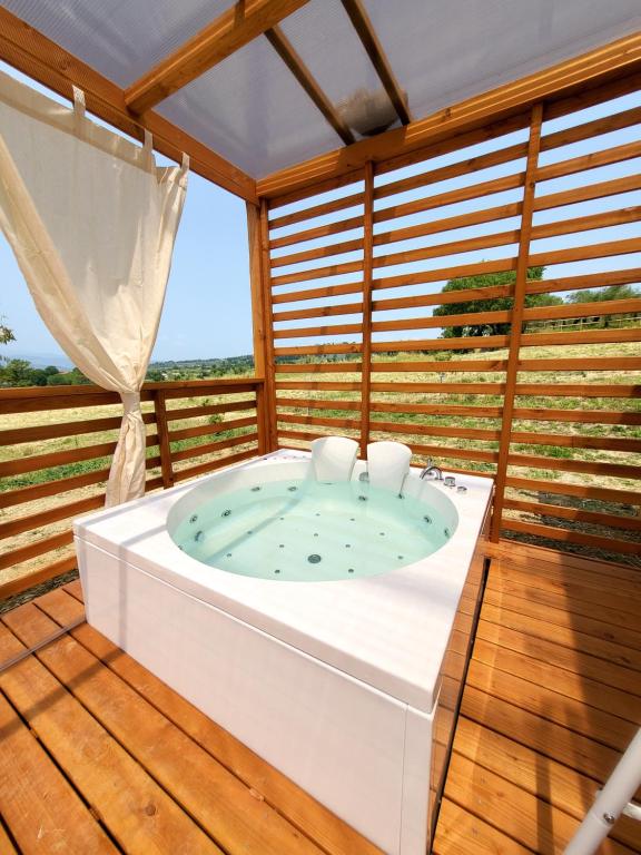 Hotel con spa a Arezzo &mdash; 12 strutture (guida 2026)