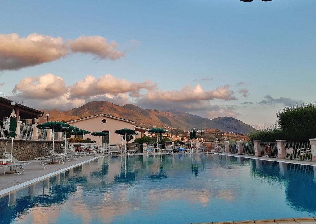 Hotel Ristorante Borgo La Tana — Maratea
