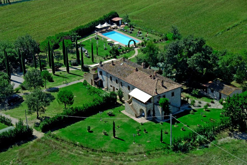 Casale Baldelli Apartments — Castiglione del Lago
