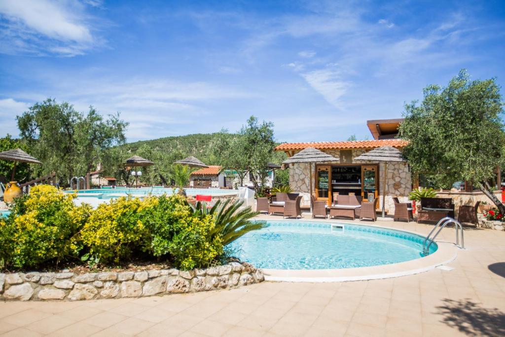 Tenuta Padre Pio — Vieste